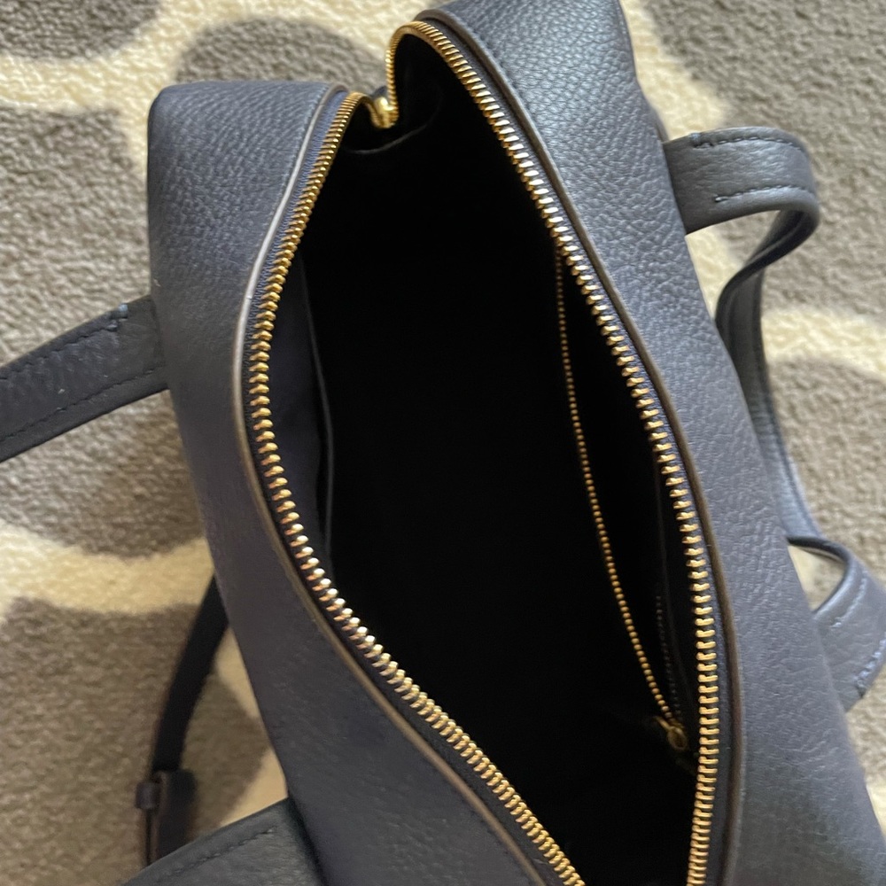 Tory Burch Navy Bag - Picture 4 of 4